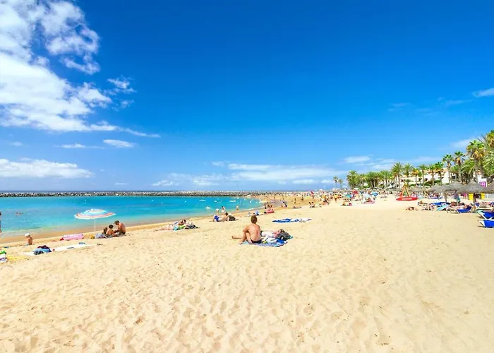 Apartment In Americas